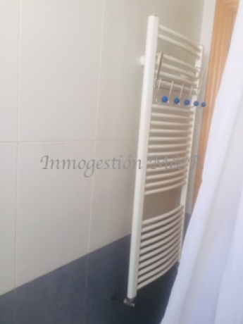 Centro, 18005, 3 Habitaciones Habitaciones, 5 Habitaciones Habitaciones,2 BathroomsBathrooms,Pisos,En Alquiler,1094 Centro, 18005, 3 Habitaciones Habitaciones, 5 Habitaciones Habitaciones,2 BathroomsBathrooms,Pisos,En Alquiler,1094