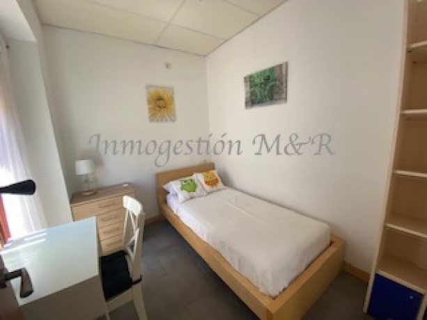 Realejo, 18009, 2 Habitaciones Habitaciones, 3 Habitaciones Habitaciones,1 BañoBathrooms,Pisos,En Alquiler,1097 Realejo, 18009, 2 Habitaciones Habitaciones, 3 Habitaciones Habitaciones,1 BañoBathrooms,Pisos,En Alquiler,1097