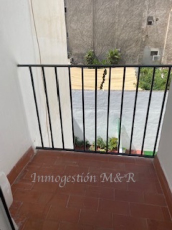Centro, 18001, 1 Dormitorio Habitaciones, 3 Habitaciones Habitaciones,1 BañoBathrooms,Pisos,En Alquiler,1100 Centro, 18001, 1 Dormitorio Habitaciones, 3 Habitaciones Habitaciones,1 BañoBathrooms,Pisos,En Alquiler,1100
