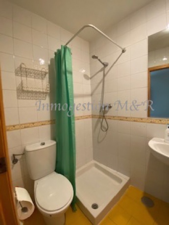 Realejo, 18009, 1 Dormitorio Habitaciones, 3 Habitaciones Habitaciones,1 BañoBathrooms,Pisos,En Alquiler,1107 Realejo, 18009, 1 Dormitorio Habitaciones, 3 Habitaciones Habitaciones,1 BañoBathrooms,Pisos,En Alquiler,1107