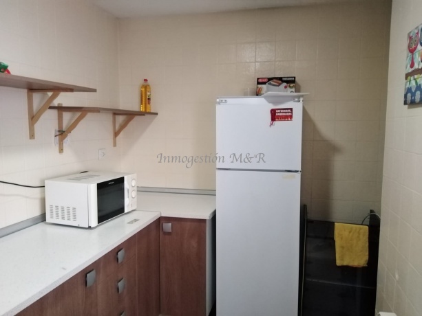 centro-realejo, 18009, 4 Habitaciones Habitaciones, 5 Habitaciones Habitaciones,2 BathroomsBathrooms,Pisos,En Alquiler,1076 centro-realejo, 18009, 4 Habitaciones Habitaciones, 5 Habitaciones Habitaciones,2 BathroomsBathrooms,Pisos,En Alquiler,1076