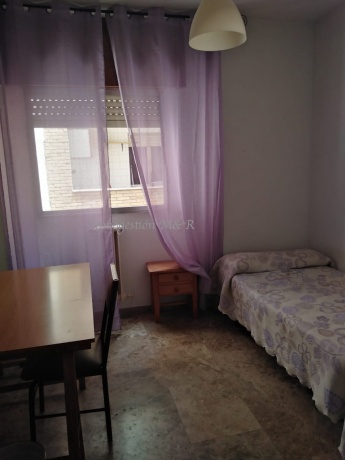 Gran Capitán -Centro, 18002, 3 Habitaciones Habitaciones, 4 Habitaciones Habitaciones,2 BathroomsBathrooms,Pisos,En Alquiler,1086 Gran Capitán -Centro, 18002, 3 Habitaciones Habitaciones, 4 Habitaciones Habitaciones,2 BathroomsBathrooms,Pisos,En Alquiler,1086