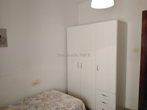 Gran Capitán -Centro, 18002, 3 Habitaciones Habitaciones, 4 Habitaciones Habitaciones,2 BathroomsBathrooms,Pisos,En Alquiler,1086 Gran Capitán -Centro, 18002, 3 Habitaciones Habitaciones, 4 Habitaciones Habitaciones,2 BathroomsBathrooms,Pisos,En Alquiler,1086