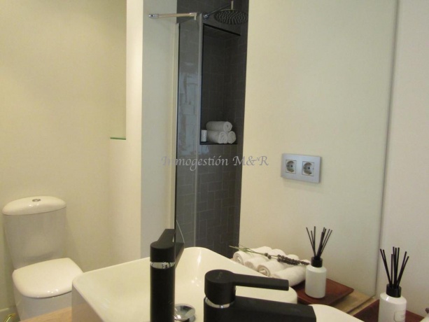 Centro, 18003, 3 Habitaciones Habitaciones, 2 Habitaciones Habitaciones,2 BathroomsBathrooms,Pisos,En Alquiler,1088 Centro, 18003, 3 Habitaciones Habitaciones, 2 Habitaciones Habitaciones,2 BathroomsBathrooms,Pisos,En Alquiler,1088