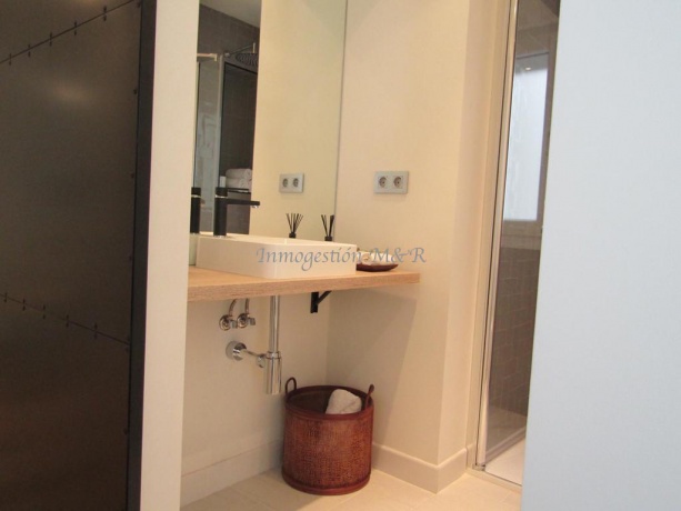 Centro, 18003, 3 Habitaciones Habitaciones, 2 Habitaciones Habitaciones,2 BathroomsBathrooms,Pisos,En Alquiler,1088 Centro, 18003, 3 Habitaciones Habitaciones, 2 Habitaciones Habitaciones,2 BathroomsBathrooms,Pisos,En Alquiler,1088